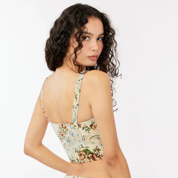 With Jean Cindy Corset | Tabi - M - Picture 2 of 3